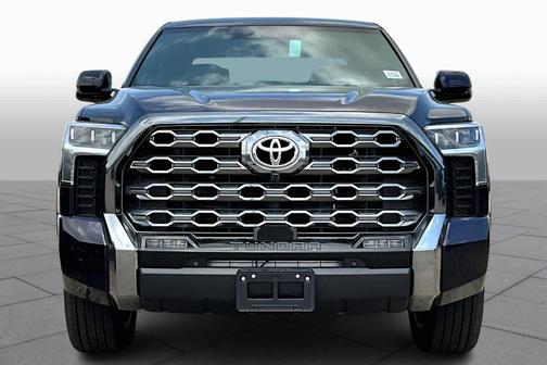 2025 Toyota Tundra Hybrid Platinum