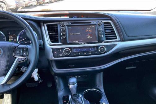 2019 Toyota Highlander LE Plus