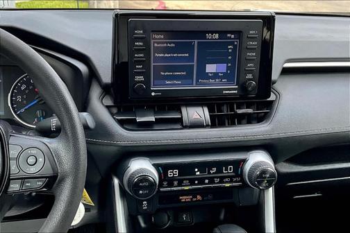 2022 Toyota RAV4 Hybrid LE