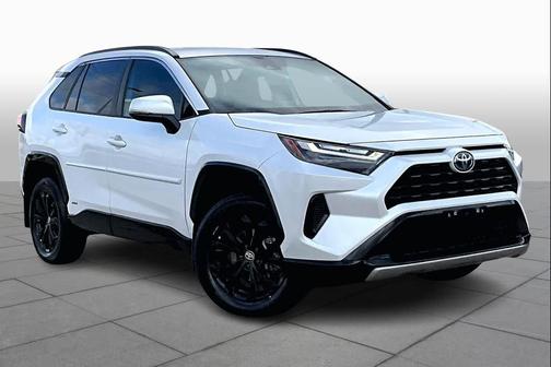 2023 Toyota RAV4 Hybrid SE