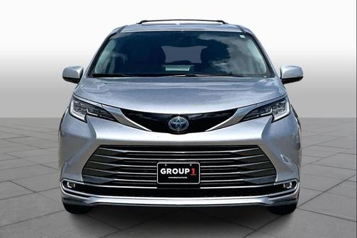 2021 Toyota Sienna Limited 7-Passenger