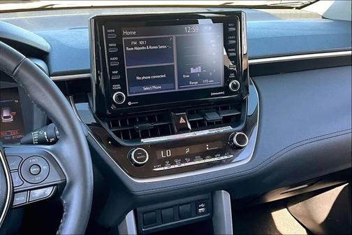 2022 Toyota Corolla Cross LE