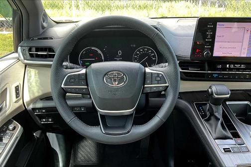 2024 Toyota Sienna Limited