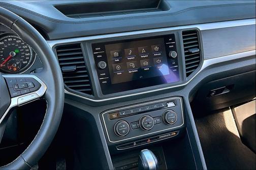 2021 Volkswagen Atlas 3.6L SE w/Technology