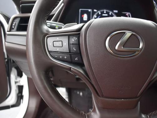 2019 Lexus ES 350 Base