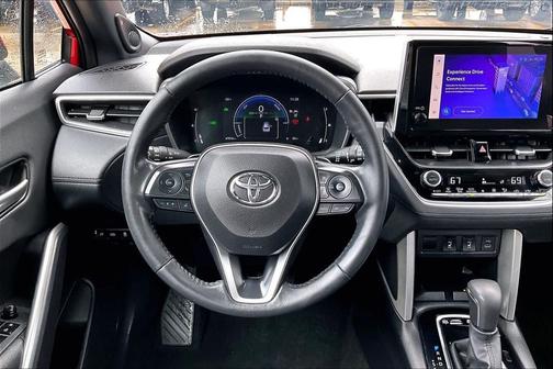 2024 Toyota Corolla Hybrid SE