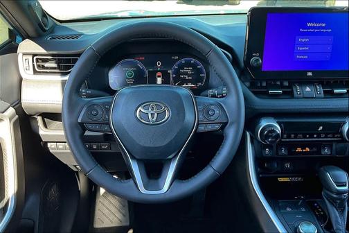 2023 Toyota RAV4 Hybrid SE