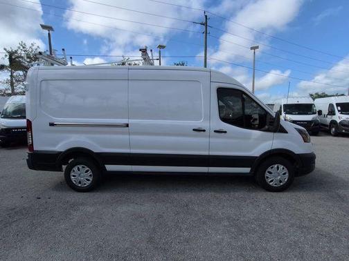 Oxford White 2022 Ford Transit-350 Base