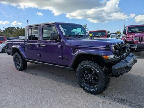 2026 Jeep Gladiator Sport