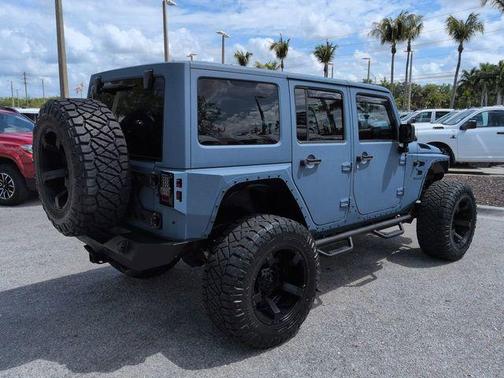 Rhino Clearcoat 2017 Jeep Wrangler Unlimited Rubicon