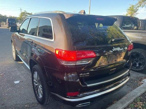 2017 Jeep Grand Cherokee Summit