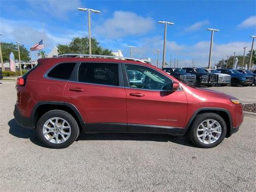 2017 Jeep Cherokee Latitude