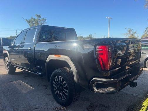 2024 GMC Sierra 2500 Denali Ultimate