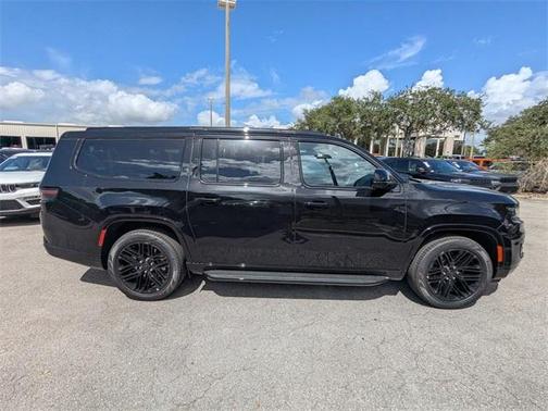 2025 Jeep Wagoneer L Series II