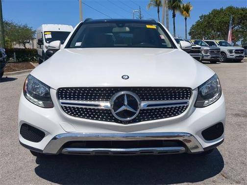 2016 Mercedes-Benz GLC-Class GLC 300