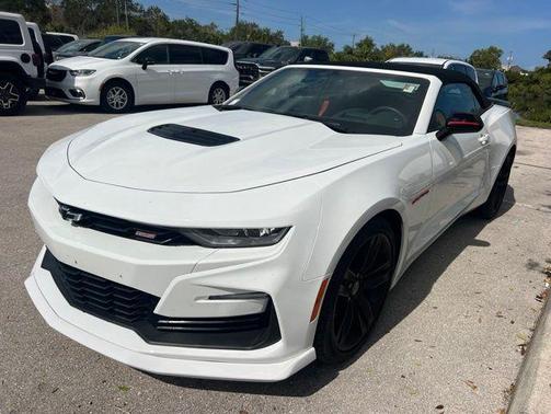 Summit White 2023 Chevrolet Camaro 2SS