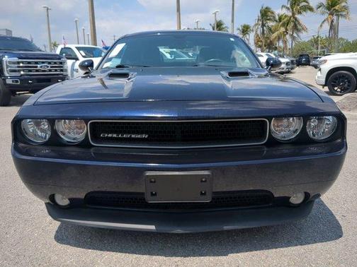 2012 Dodge Challenger SXT