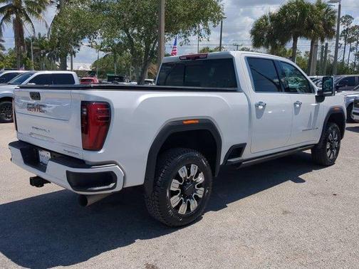 2024 GMC Sierra 3500 Denali