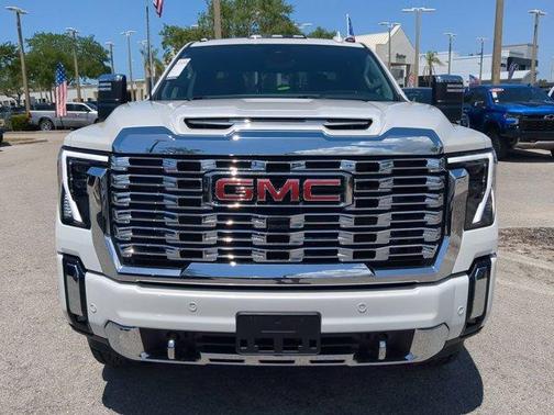 2024 GMC Sierra 3500 Denali