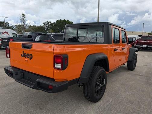 2025 Jeep Gladiator Sport
