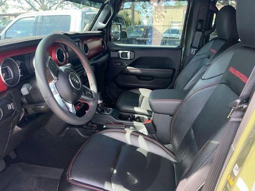 Sarge Green Clearcoat 2023 Jeep Gladiator Rubicon