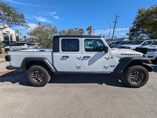 2025 Jeep Gladiator Mojave