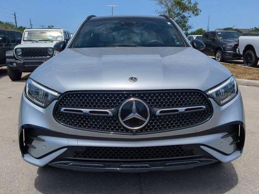 2025 Mercedes-Benz GLC 300 Base 4MATIC