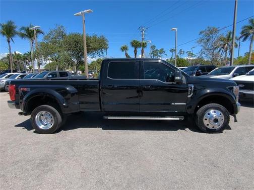 2022 Ford F-450 Lariat