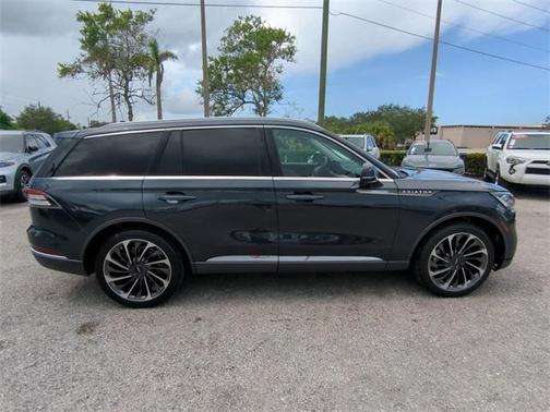 2022 Lincoln Aviator Reserve AWD
