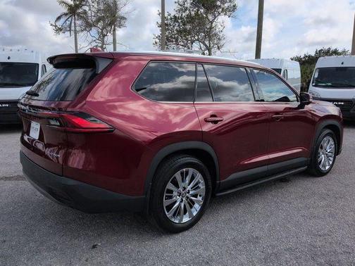Ruby Flare Pearl 2024 Toyota Grand Highlander