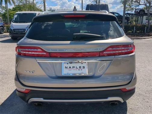 2019 Lincoln MKC Standard