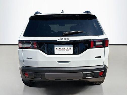 2026 Jeep Cherokee Overland