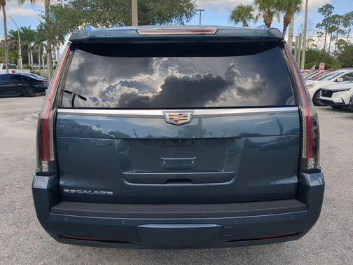 2019 Cadillac Escalade Premium Luxury