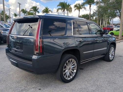 2019 Cadillac Escalade Premium Luxury