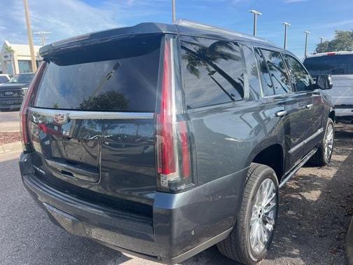 2019 Cadillac Escalade Premium Luxury