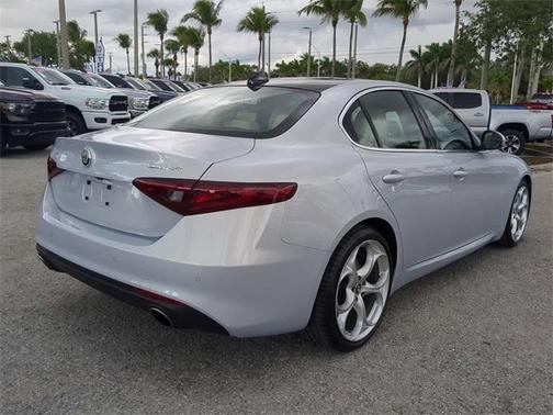 2023 Alfa Romeo Giulia Ti
