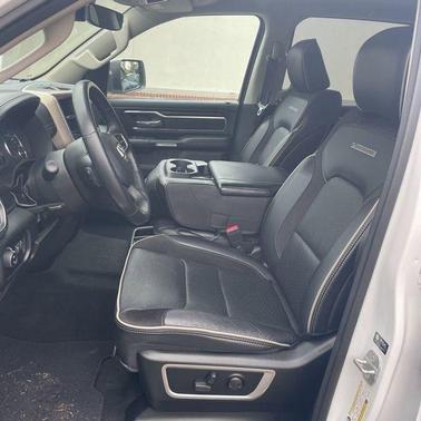 Bright White Clearcoat 2022 RAM 1500 Laramie