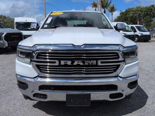 Bright White Clearcoat 2022 RAM 1500 Laramie