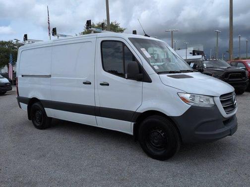 White 2023 Mercedes-Benz Sprinter 2500 144 WB