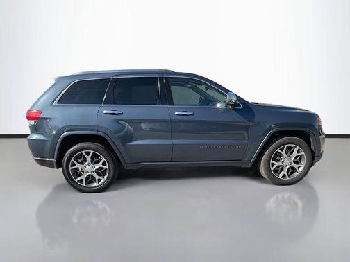 2020 Jeep Grand Cherokee Overland