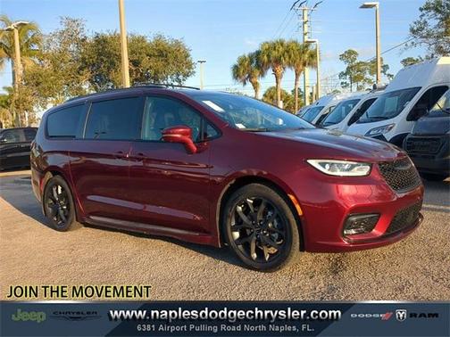 2021 Chrysler Pacifica Touring-L