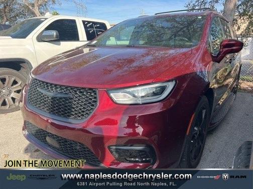 2021 Chrysler Pacifica Touring-L