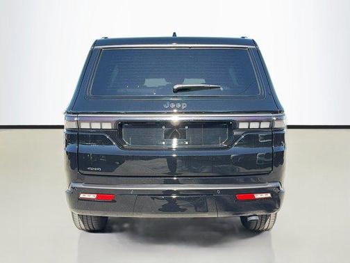 2026 Jeep Grand Wagoneer LIMITED ALTITUDE