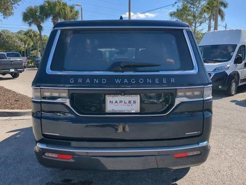 2022 Jeep Grand Wagoneer Series III