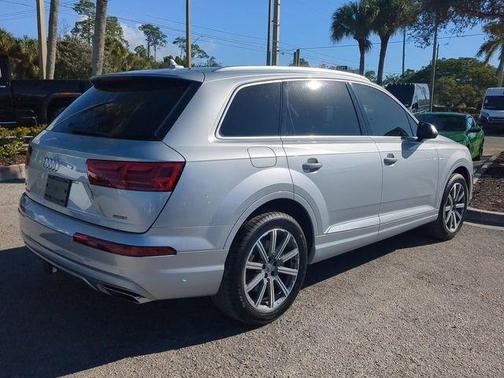 2018 Audi Q7 2.0T Premium Plus