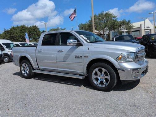 Bright Silver Clearcoat Metallic 2017 RAM 1500 Laramie