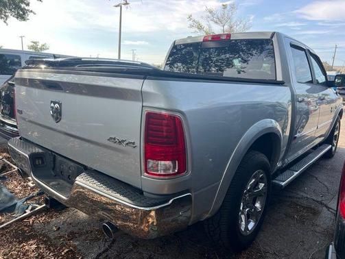 Bright Silver Clearcoat Metallic 2017 RAM 1500 Laramie