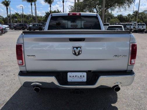 Bright Silver Clearcoat Metallic 2017 RAM 1500 Laramie