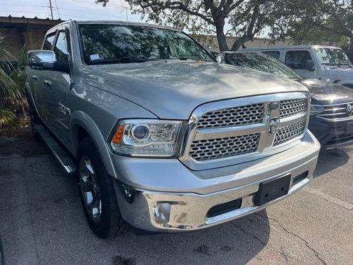 Bright Silver Clearcoat Metallic 2017 RAM 1500 Laramie