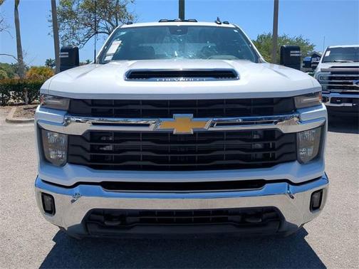 2024 Chevrolet Silverado 3500 LT